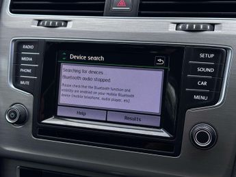 VOLKSWAGEN GOLF 1.6 Golf SE BlueMotion Technology TDI Semi-Auto 5dr