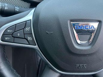 Dacia SANDERO STEPWAY 1.0 TCe Comfort Hatchback 5dr Petrol CVT Euro 6 (s/s) (90 ps) AA