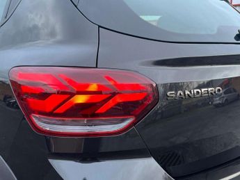 Dacia SANDERO STEPWAY 1.0 TCe Comfort Hatchback 5dr Petrol CVT Euro 6 (s/s) (90 ps) AA