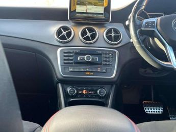 Mercedes-Benz GLA 2.2L 5d  AUTO  136 BHP AA INSPECTED.