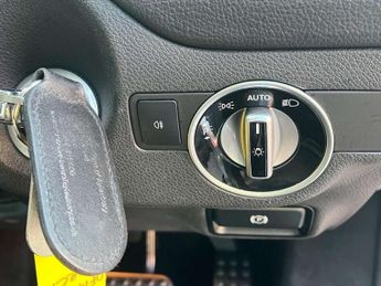 Mercedes-Benz GLA 2.2L 5d  AUTO  136 BHP AA INSPECTED.