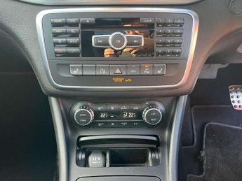 Mercedes-Benz GLA 2.2L 5d  AUTO  136 BHP AA INSPECTED.