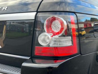 Land Rover RANGE ROVER SPORT 3.0 SD V6 HSE SUV 5dr Diesel Auto 4WD Euro 5 (255 bhp) AA INSPEC