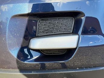 Land Rover RANGE ROVER EVOQUE 2.2 eD4 Pure Tech SUV 5dr Diesel Manual FWD Euro 5 (s/s) (150 ps