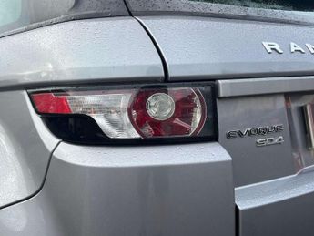 Land Rover RANGE ROVER EVOQUE 2.2 SD4 Pure Tech SUV 5dr Diesel Auto 4WD Euro 5 (s/s) (190 ps) 