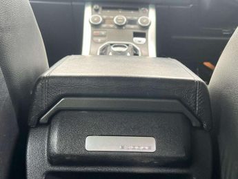 Land Rover RANGE ROVER EVOQUE 2.2 SD4 Pure Tech SUV 5dr Diesel Auto 4WD Euro 5 (s/s) (190 ps) 