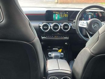Mercedes-Benz A-CLASS 1.3 A200 AMG Line Hatchback 5dr Petrol 7G-DCT Euro 6 (s/s) (163 