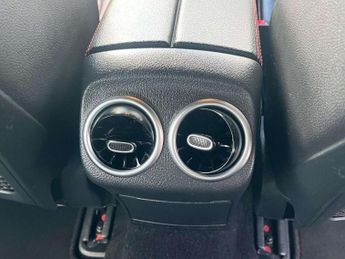 Mercedes-Benz A-CLASS 1.3 A200 AMG Line Hatchback 5dr Petrol 7G-DCT Euro 6 (s/s) (163 