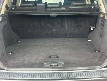 Land Rover RANGE ROVER SPORT 3.0 SD V6 HSE Black SUV 5dr Diesel Auto 4WD Euro 5 (255 bhp) AA 