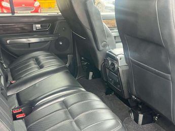 Land Rover RANGE ROVER SPORT 3.0 SD V6 HSE Black SUV 5dr Diesel Auto 4WD Euro 5 (255 bhp) AA 