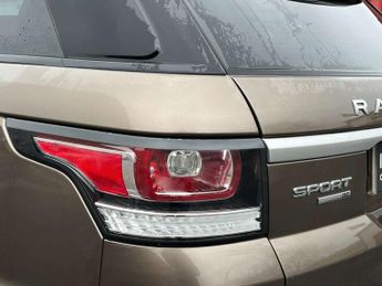 Land Rover RANGE ROVER SPORT 3.0 TD V6 SE SUV 5dr Diesel Auto 4WD Euro 5 (s/s) (258 ps) AA IN