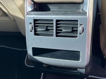 Land Rover RANGE ROVER SPORT 3.0 TD V6 SE SUV 5dr Diesel Auto 4WD Euro 5 (s/s) (258 ps) AA IN