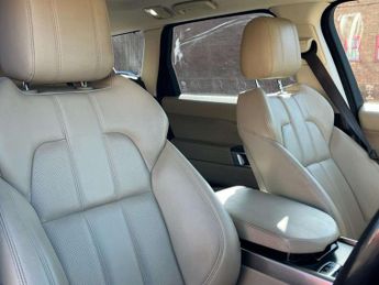 Land Rover RANGE ROVER SPORT 3.0 TD V6 SE SUV 5dr Diesel Auto 4WD Euro 5 (s/s) (258 ps) AA IN