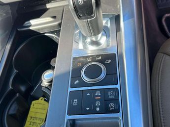 Land Rover RANGE ROVER SPORT 3.0 TD V6 SE SUV 5dr Diesel Auto 4WD Euro 5 (s/s) (258 ps) AA IN