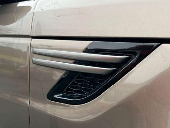 Land Rover RANGE ROVER SPORT 3.0 TD V6 SE SUV 5dr Diesel Auto 4WD Euro 5 (s/s) (258 ps) AA IN