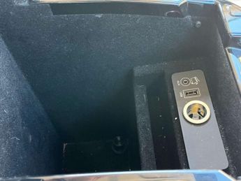 Land Rover RANGE ROVER SPORT 3.0 TD V6 SE SUV 5dr Diesel Auto 4WD Euro 5 (s/s) (258 ps) AA IN