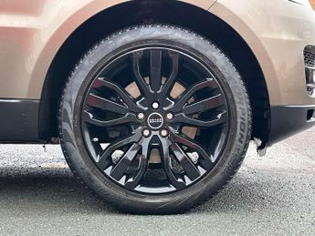 Land Rover RANGE ROVER SPORT 3.0 TD V6 SE SUV 5dr Diesel Auto 4WD Euro 5 (s/s) (258 ps) AA IN