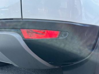 Land Rover RANGE ROVER EVOQUE 2.2 eD4 Pure Tech SUV 5dr Diesel Manual FWD Euro 5 (s/s) (150 ps