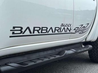 Mitsubishi L200 2.5 DI-D Barbarian Black Pickup Double Cab 4dr Diesel Manual 4WD