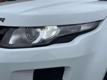 Land Rover RANGE ROVER EVOQUE 2.2 SD4 Pure SUV 5dr Diesel Auto 4WD Euro 5 (s/s) (190 ps) AA IN