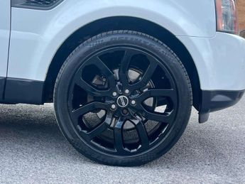 Land Rover RANGE ROVER SPORT 3.0 TD V6 HSE SUV 5dr Diesel CommandShift 4WD Euro 5 (245 ps) AA