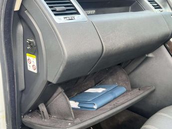 Land Rover RANGE ROVER SPORT 3.0 TD V6 HSE SUV 5dr Diesel CommandShift 4WD Euro 5 (245 ps) AA