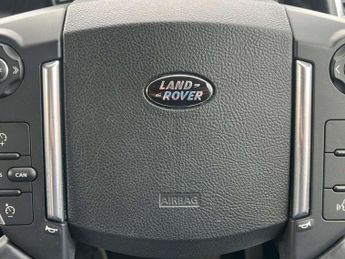 Land Rover RANGE ROVER SPORT 3.0 TD V6 HSE SUV 5dr Diesel CommandShift 4WD Euro 5 (245 ps) AA