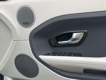 Land Rover RANGE ROVER EVOQUE 2.2 SD4 Pure SUV 5dr Diesel Manual 4WD Euro 5 (s/s) (190 ps) AA 