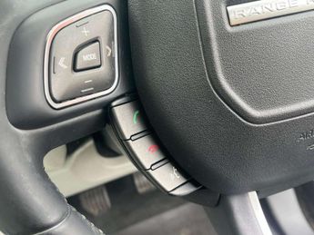 Land Rover RANGE ROVER EVOQUE 2.2 SD4 Pure SUV 5dr Diesel Manual 4WD Euro 5 (s/s) (190 ps) AA 
