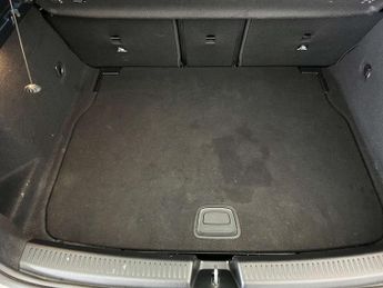 MERCEDES-BENZ A-CLASS 1.3 A 180 SE Auto 5dr