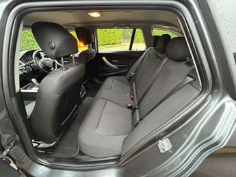 BMW 3 SERIES 1.5 318I SE Auto 5dr