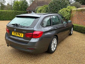 BMW 3 SERIES 1.5 318I SE Auto 5dr