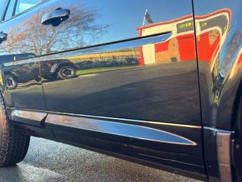 Land Rover FREELANDER 2 2.2 SD4 XS SUV 5dr Diesel CommandShift 4WD Euro 5 (190 ps) AA IN