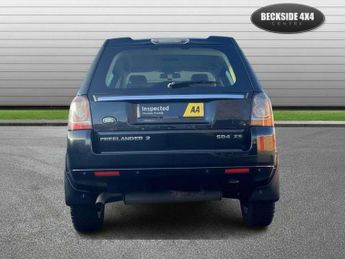 Land Rover FREELANDER 2 2.2 SD4 XS SUV 5dr Diesel CommandShift 4WD Euro 5 (190 ps) AA IN