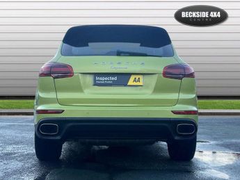 Porsche CAYENNE 3.0 TD V6 SUV 5dr Diesel TiptronicS 4WD Euro 6 (s/s) (262 ps) AA
