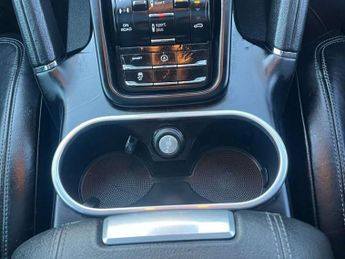 Porsche CAYENNE 3.0 TD V6 SUV 5dr Diesel TiptronicS 4WD Euro 6 (s/s) (262 ps) AA
