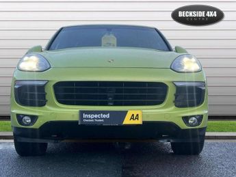Porsche CAYENNE 3.0 TD V6 SUV 5dr Diesel TiptronicS 4WD Euro 6 (s/s) (262 ps) AA