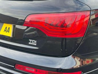 AUDI Q7 3.0 TDI V6 S line Plus SUV 5dr Diesel Tiptronic quattro Euro 5 (