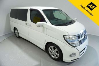 Nissan Elgrand E51 AUTO
