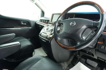 Nissan ELGRAND E51 AUTO
