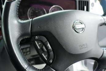 Nissan ELGRAND E51 AUTO