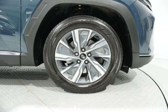 Hyundai TUCSON 1.6 Tucson SE Connect TGDi MHEV Semi-Auto 5dr
