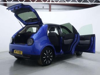 HONDA E E Advance 5dr