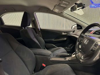 HONDA CIVIC 1.8 Civic i-VTec ES Auto 5dr