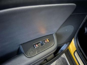 KIA XCEED 1.6 XCeed First Edition PHEV Semi-Auto 5dr