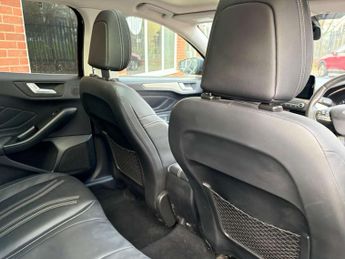 FORD FOCUS 1.5 Focus Active X Vignale EcoBlue Auto 5dr
