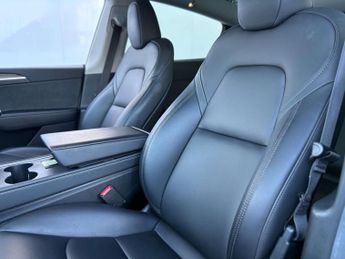 TESLA MODEL Y Model Y Long Range AWD 4WD 5dr