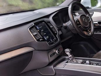 Volvo XC90 2.0 XC90 R-Design D5 PowerPulse AWD Auto 4WD 5dr