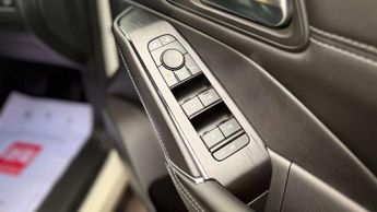 NISSAN QASHQAI 1.3 Qashqai N-Connecta DiG-T MHEV CVT 5dr