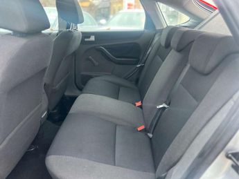 FORD FOCUS 1.6 Focus Zetec Climate 5dr